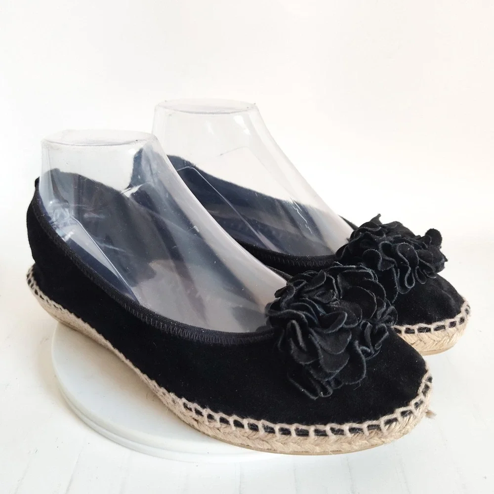 Andre Assous Espadrille Flats 9 Black Suede‎ Shoes Ruffle Flower Made in Spain